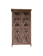 armoire industrielle portes étagères nombreux rangement armoire bord de mer